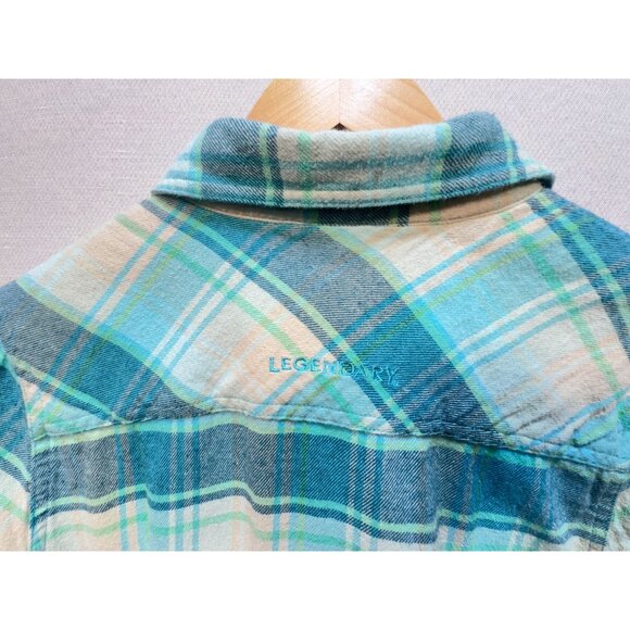 Legendary Whitetails Women’s Button Down Flannel Shirt Size MD Blue White Plaid - Picture 10 of 12